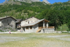 27-Lug La casa di Pratorotondo
